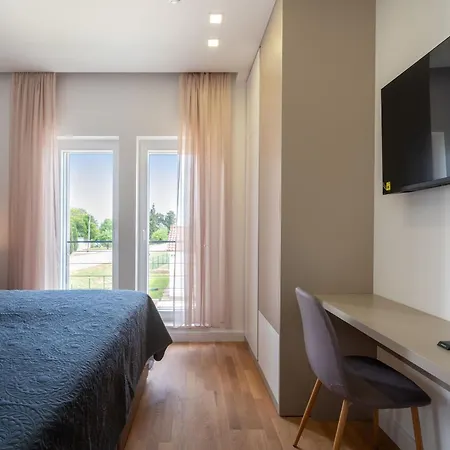 Villa Exceptional Idalia Near Zadar, Nin & Queens Beach, Heated Pool, Privacy Ninski Stanovi