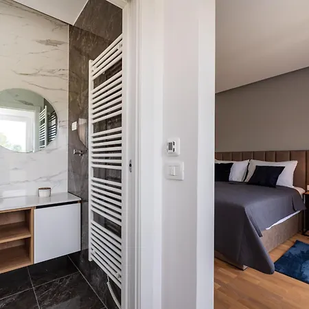 Villa Exceptional Idalia Near Zadar, Nin & Queens Beach, Heated Pool, Privacy Ninski Stanovi