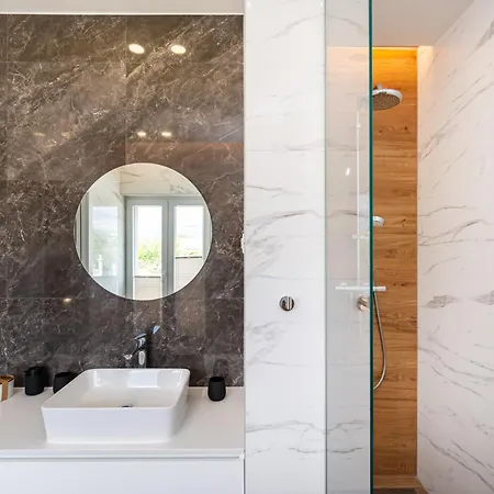 Exceptional Idalia Near Zadar, Nin & Queens Beach, Heated Pool, Privacy