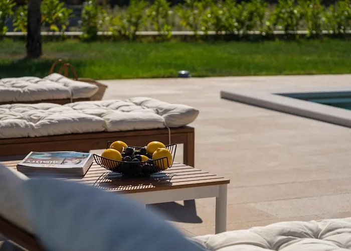 Exceptional Idalia Near Zadar, Nin & Queens Beach, Heated Pool, Privacy Villa *