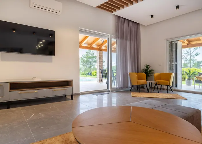 Exceptional Idalia Near Zadar, Nin & Queens Beach, Heated Pool, Privacy فيلة Ninski Stanovi